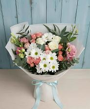 Букет цветов из:  Розы, Лизиантусы и Хризантемы в Коврове