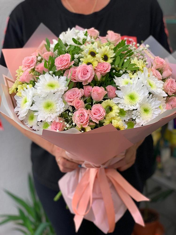 Букет цветов из: Розы и Хризантемы в Коврове