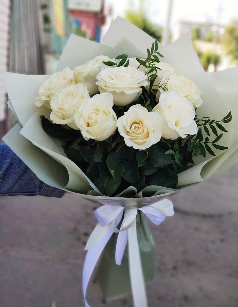 Букет Белые розы Проуд в Коврове
