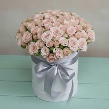 Цветочная композиция из Розы в шляпной коробке в Коврове