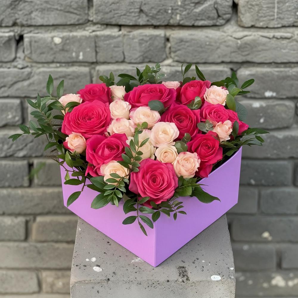 Цветочная композиция из Розы в коробке в Коврове