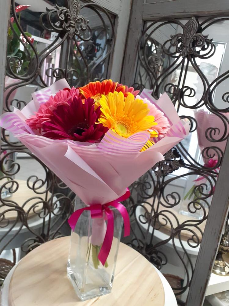 Букет цветов из: Герберы в Коврове