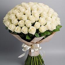Букет 101 беля роза Белоснежка в Коврове