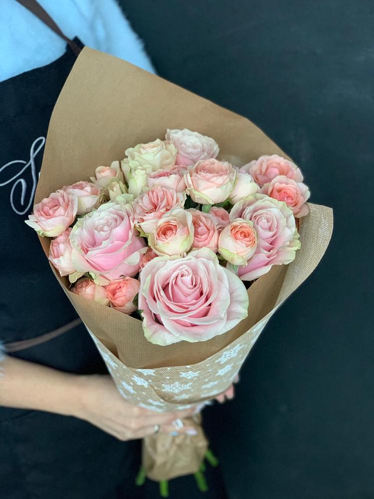 Букет цветов из: Хризантемы и Розы в Коврове