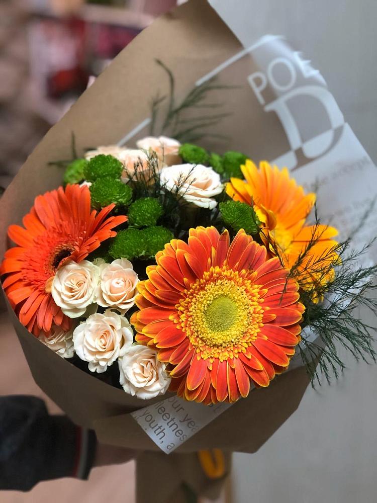 Букет цветов из: Герберы, Хризантемы и Розы в Коврове